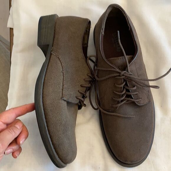 EASTLAND BROWN OILED SUEDE SHOES.  NEW - Picture 2 of 10